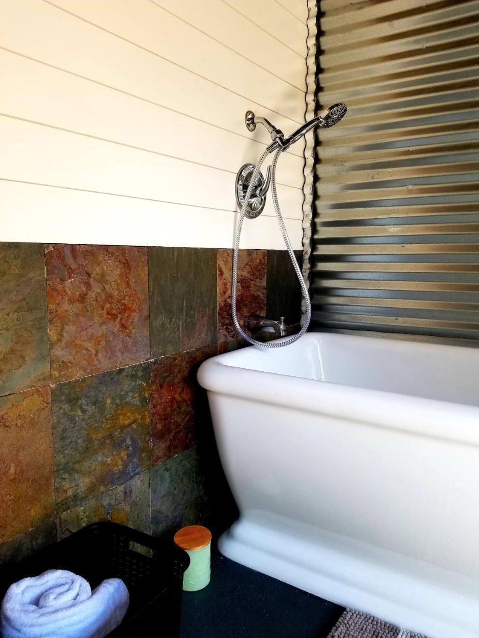 Sacred Mtn River Suites Kernville Exterior foto